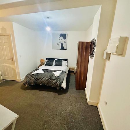 Studio Flat In Doncaster Exterior photo